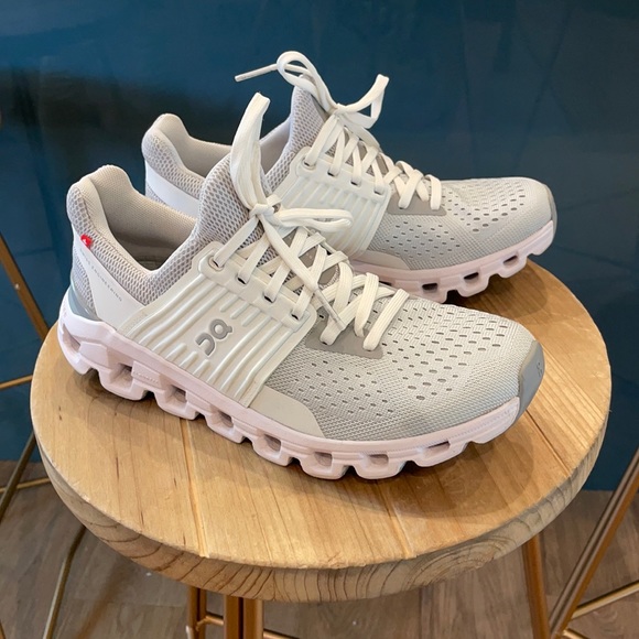 On Cloudswift sneakers NWOT size 6 - Picture 10 of 16